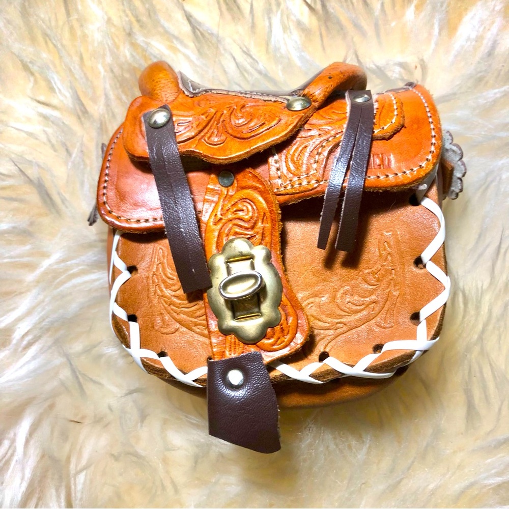 Vintage Leather Western Saddle Crossbody Purse Gem